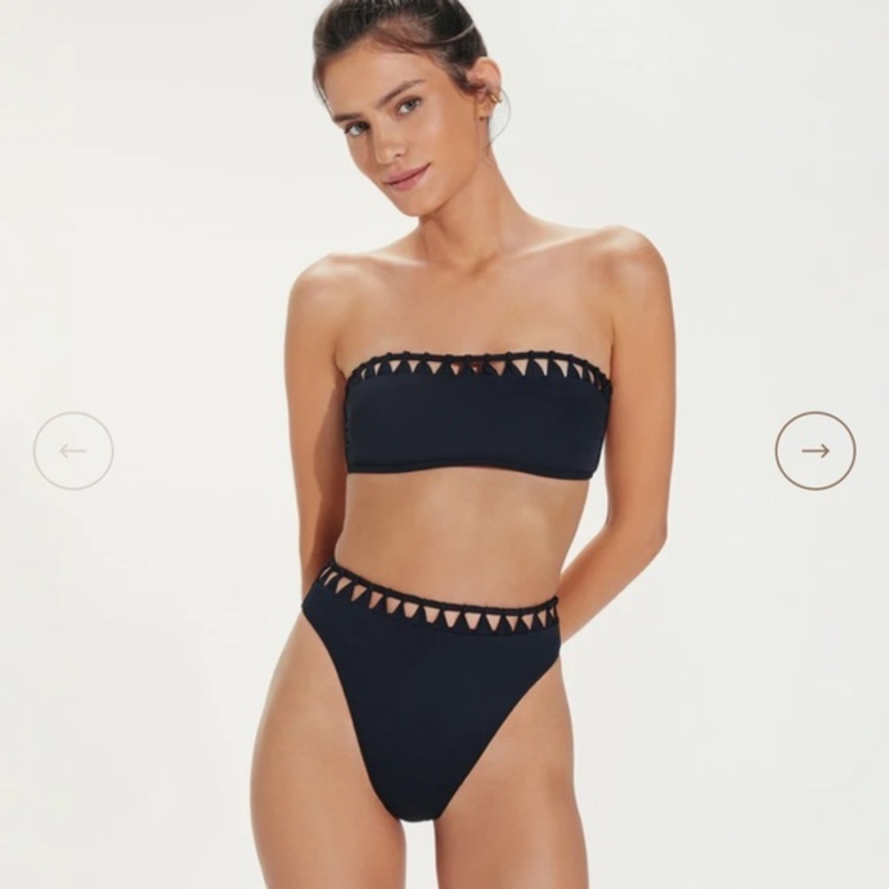 VIX Leeza Bandeau Bikini Top in Black, XL, $168
